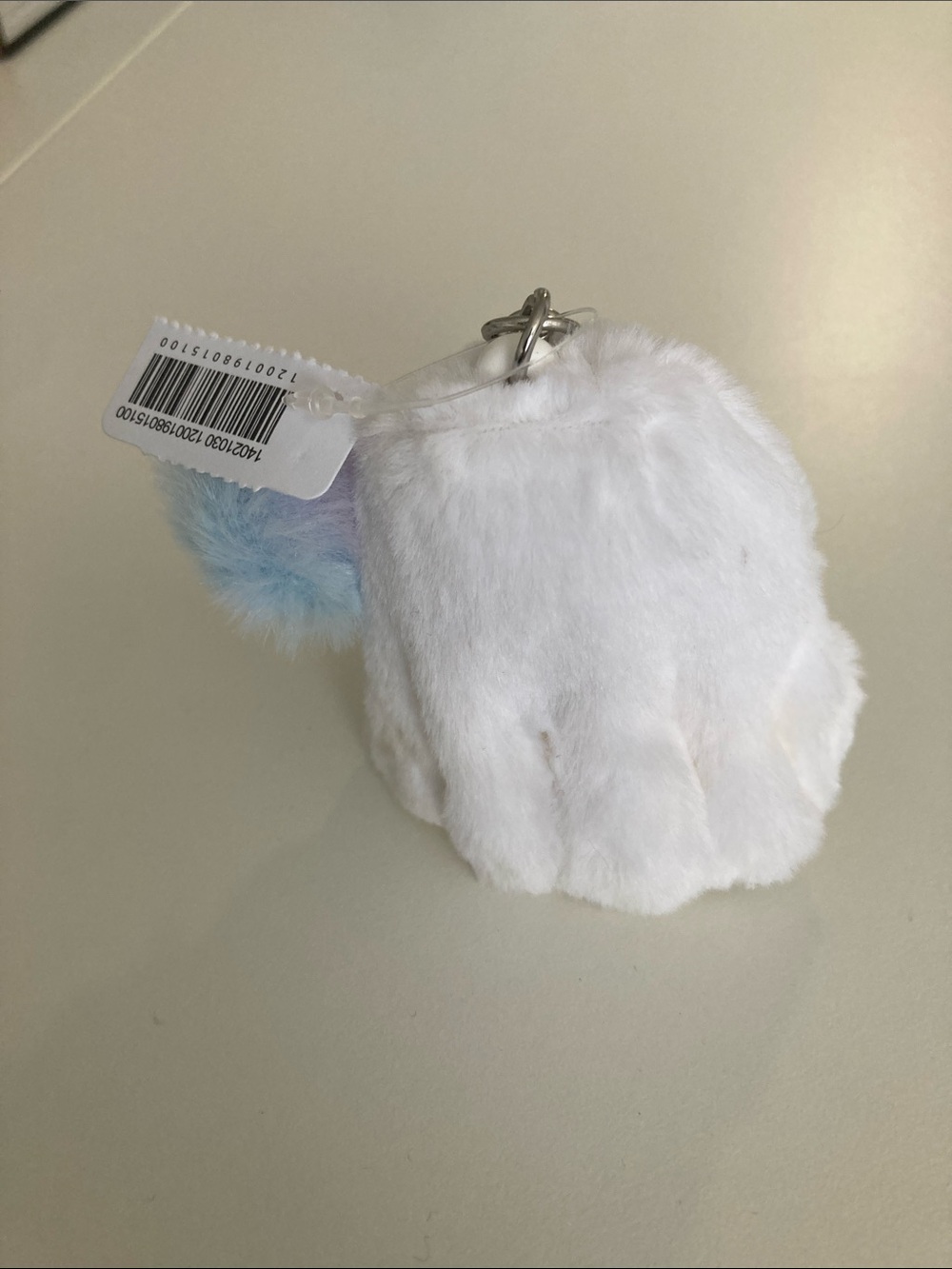 Bath & Body Works White Plush Ghost Keychain Hand Sanitizer Holder - Picture 3 of 4